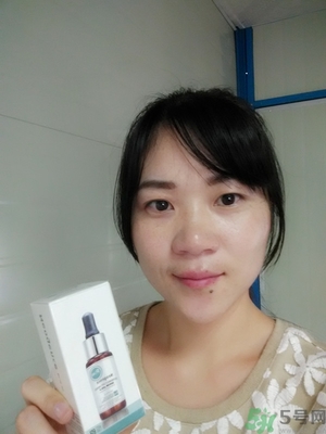 霓凈思Neogence粉刺溶解精華液真假辨別圖 霓凈思Neogence粉刺溶解精華液真假辨別圖