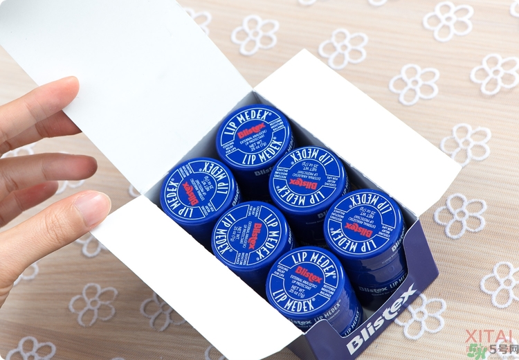 Blistex碧唇小藍罐好用嗎？怎么用？