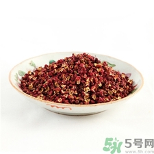 青花椒和紅花椒哪個(gè)好?青花椒和紅花椒的區(qū)別