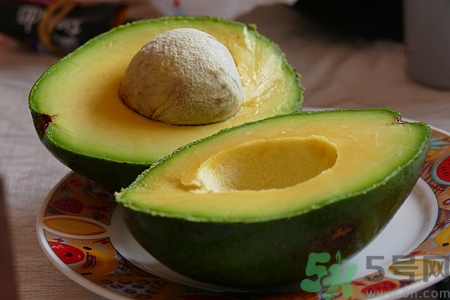 吃牛油果會(huì)過敏嗎?吃牛油果過敏怎么辦 吃牛油果會(huì)過敏嗎?吃牛油果過敏怎么辦