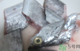 帶魚怎么去內臟?帶魚去內臟方法