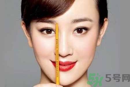 ?眉毛上可以涂生發(fā)液嗎？眉毛涂生發(fā)水有副作用嗎？