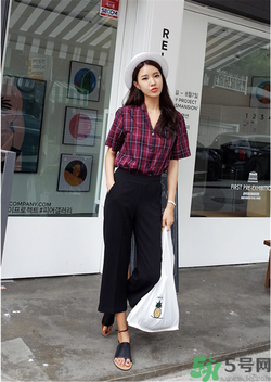 闊腿褲配什么鞋子好看？穿闊腿褲配什么鞋子？