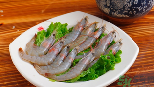 青蝦怎么去蝦線？青蝦的蝦線怎么去？