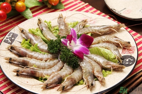 青蝦和紅蝦哪個好?青蝦和紅蝦的區(qū)別 青蝦和紅蝦哪個好?青蝦和紅蝦的區(qū)別