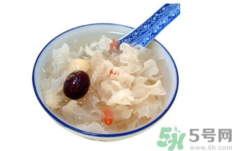 銀耳可以和什么一起煮?銀耳和什么一起煮湯好? 銀耳可以和什么一起煮?銀耳和什么一起煮湯好?