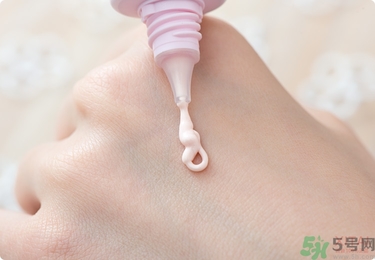 sofina蘇菲娜妝前乳是隔離嗎？蘇菲娜妝前乳防曬嗎？