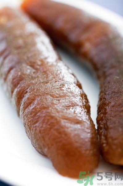 活海參和干海參哪個好？活海參好還是干海參好？