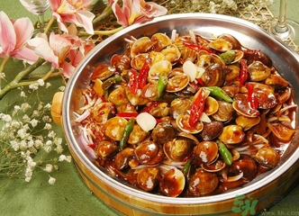 活蛤蜊可以帶上火車嗎？活蛤蜊可以帶上動車嗎？