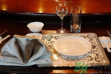 開水燙餐具能消毒嗎？高溫能消毒餐具嗎？