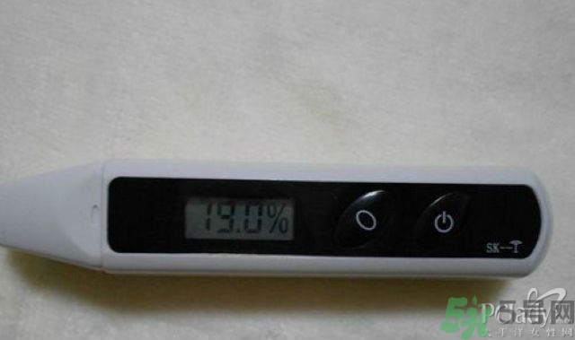 蘭蔻洗面奶真假辨別 蘭蔻洗面奶怎么辨別真假 蘭蔻洗面奶真假辨別 蘭蔻洗面奶怎么辨別真假