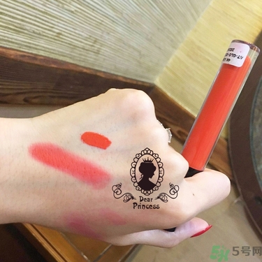 oura歐米拉4K唇釉多少錢？oura歐米拉4K唇釉價格