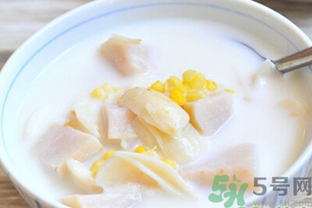 吃芋頭可以喝牛奶嗎？吃芋頭喝牛?奶有什么好處？