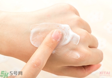 資生堂護手霜怎么樣？資生堂護手霜100g紅罐好用嗎？