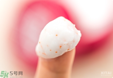 資生堂護手霜怎么樣？資生堂護手霜100g紅罐好用嗎？