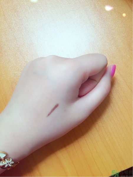 solone兩用眉彩筆多少錢(qián)?絲柔兩用眉彩筆專(zhuān)柜價(jià)格 solone兩用眉彩筆多少錢(qián)?絲柔兩用眉彩筆專(zhuān)柜價(jià)格