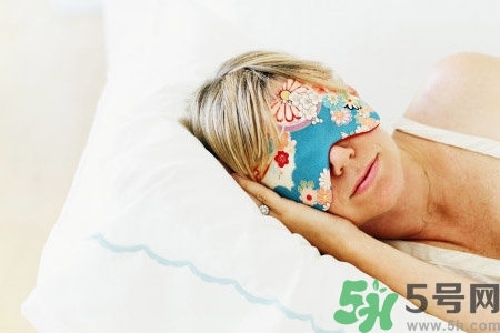 晚上如何快速入睡？快速入睡的方法有哪些？