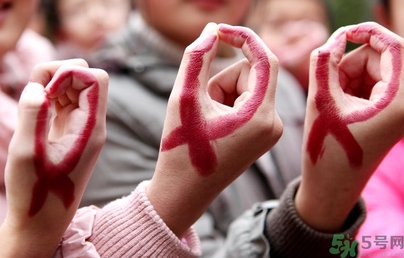 男男同性艾滋病機率有多高？男男同性為什么容易得艾滋？