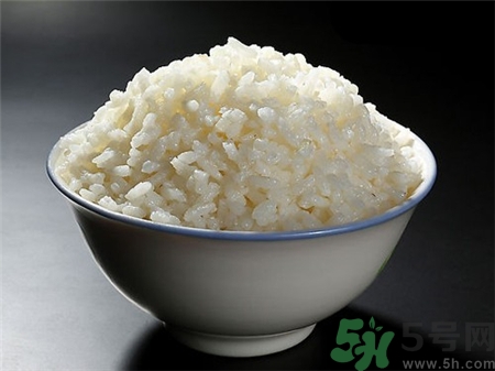 米飯變紅還能吃嗎?米飯變餿是什么變化? 米飯變紅還能吃嗎?米飯變餿是什么變化?