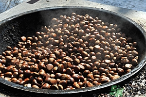 糖炒栗子涼了如何加熱？糖炒板子的做法