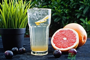 柚子可以泡水喝嗎？柚子泡水喝有什么好處？