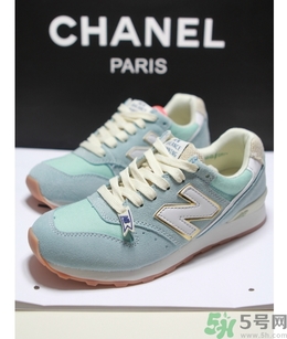 十月份穿什么鞋子？10月鞋子搭配