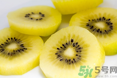 獼猴桃和什么放在一起熟的快?獼猴桃和什么放一起好 獼猴桃和什么放在一起熟的快?獼猴桃和什么放一起好