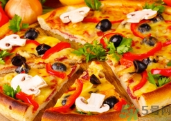 披薩的營(yíng)養(yǎng)價(jià)值 披薩的功效與作用及食用方法 披薩的營(yíng)養(yǎng)價(jià)值 披薩的功效與作用及食用方法