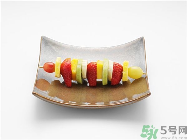 吃芒果可以喝酒嗎?喝酒吃芒果會怎么樣?