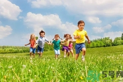 如何讓孩子不哭？孩子不哭正常嗎？