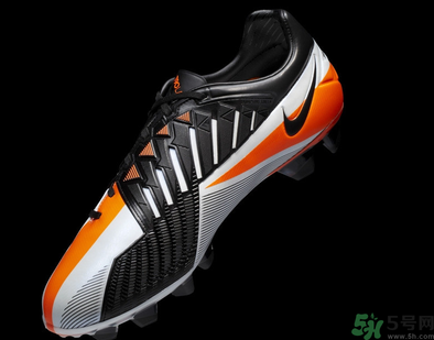 耐克鞋子怎么清洗？耐克鞋子怎么洗干凈？