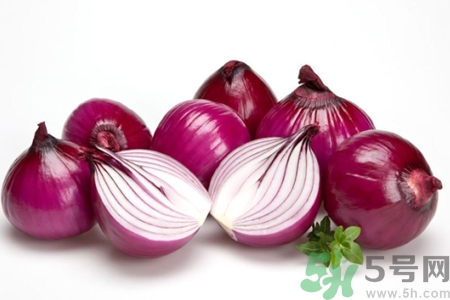 吃洋蔥的好處和壞處是什么？吃洋蔥可以降血糖嗎？