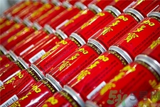 來月經(jīng)可以喝加多寶嗎?來月經(jīng)喝涼茶有影響嗎? 來月經(jīng)可以喝加多寶嗎?來月經(jīng)喝涼茶有影響嗎?