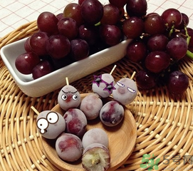 吃葡萄不吐葡萄皮好嗎？葡萄皮的功效與作用