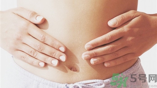 沒(méi)吃飯肚子卻很脹是這么回事?為什么不吃飯肚子還不癟 沒(méi)吃飯肚子卻很脹是這么回事?為什么不吃飯肚子還不癟