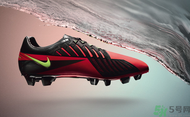 耐克鞋子多少錢一雙？耐克鞋子為什么那么貴？