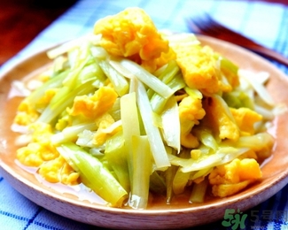 韭黃變青了還可以吃嗎？韭黃變綠了是怎么回事？