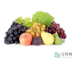 葡萄和蘋果可以一起吃嗎？葡萄和蘋果可以一起榨汁嗎？