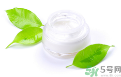 晚上要不要擦護(hù)膚品？晚上不擦護(hù)膚品好嗎？