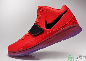 耐克鞋子尺碼偏大嗎？耐克的鞋碼偏大還是偏??？