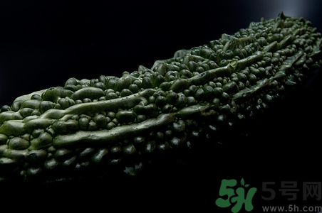 苦瓜汁可以去濕疹嗎?苦瓜汁去濕疹效果怎么樣 苦瓜汁可以去濕疹嗎?苦瓜汁去濕疹效果怎么樣