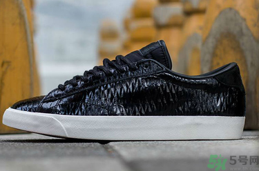 耐克哪款男鞋好看？耐克哪款女鞋好看？