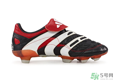 阿迪達(dá)斯怎么辨別真假？阿迪達(dá)斯怎么看真假？