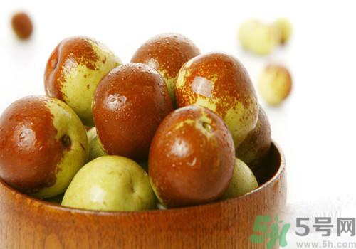 月經(jīng)期間可以吃冬棗嗎？來月經(jīng)一天吃多少冬棗合適？