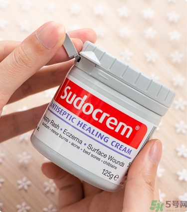 Sudocrem屁屁霜怎么用？sudocrem屁屁霜初生寶寶能用嗎？