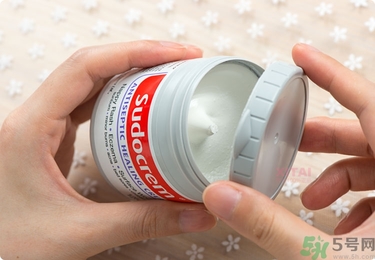 Sudocrem屁屁霜怎么用？sudocrem屁屁霜初生寶寶能用嗎？