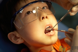 牙齒橫著長(zhǎng)怎么辦？智齒橫著長(zhǎng)一定要拔嗎？