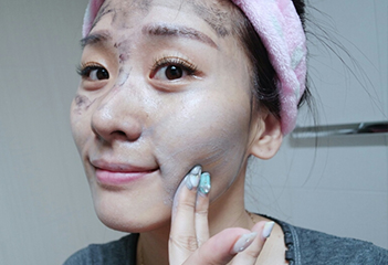 23years old黑漆洗面棒使用心得 23years old潔面棒評(píng)測