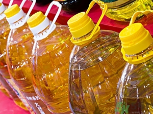 食用油過期還能吃嗎?食用油過期了怎么處理? 食用油過期還能吃嗎?食用油過期了怎么處理?