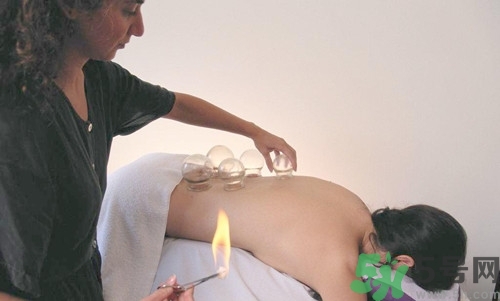 在家拔罐需要注意什么？在家拔罐幾天拔一次？